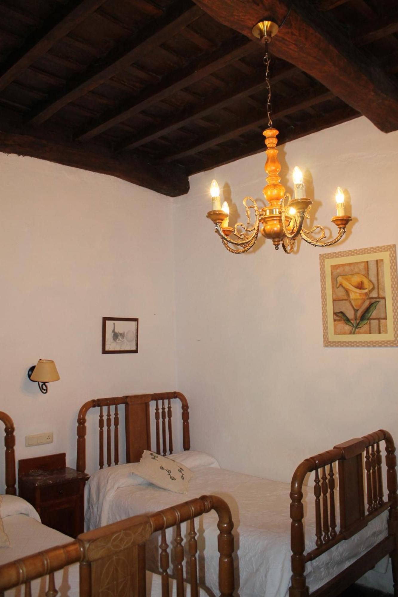 Casona De Trevino Guest House Cosgaya Ngoại thất bức ảnh